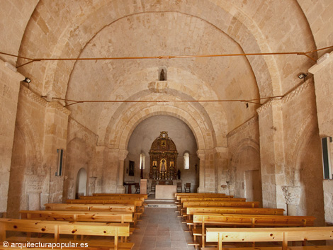 Ermita de San Frutos. Interior de la iglesia